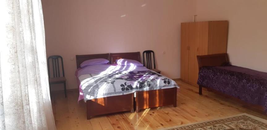 Center Hotel Gorisz Kültér fotó