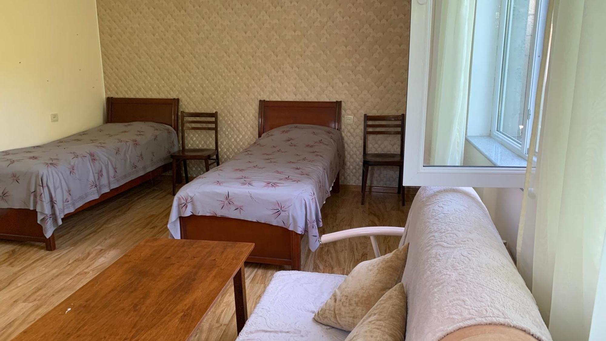Center Hotel Gorisz Kültér fotó