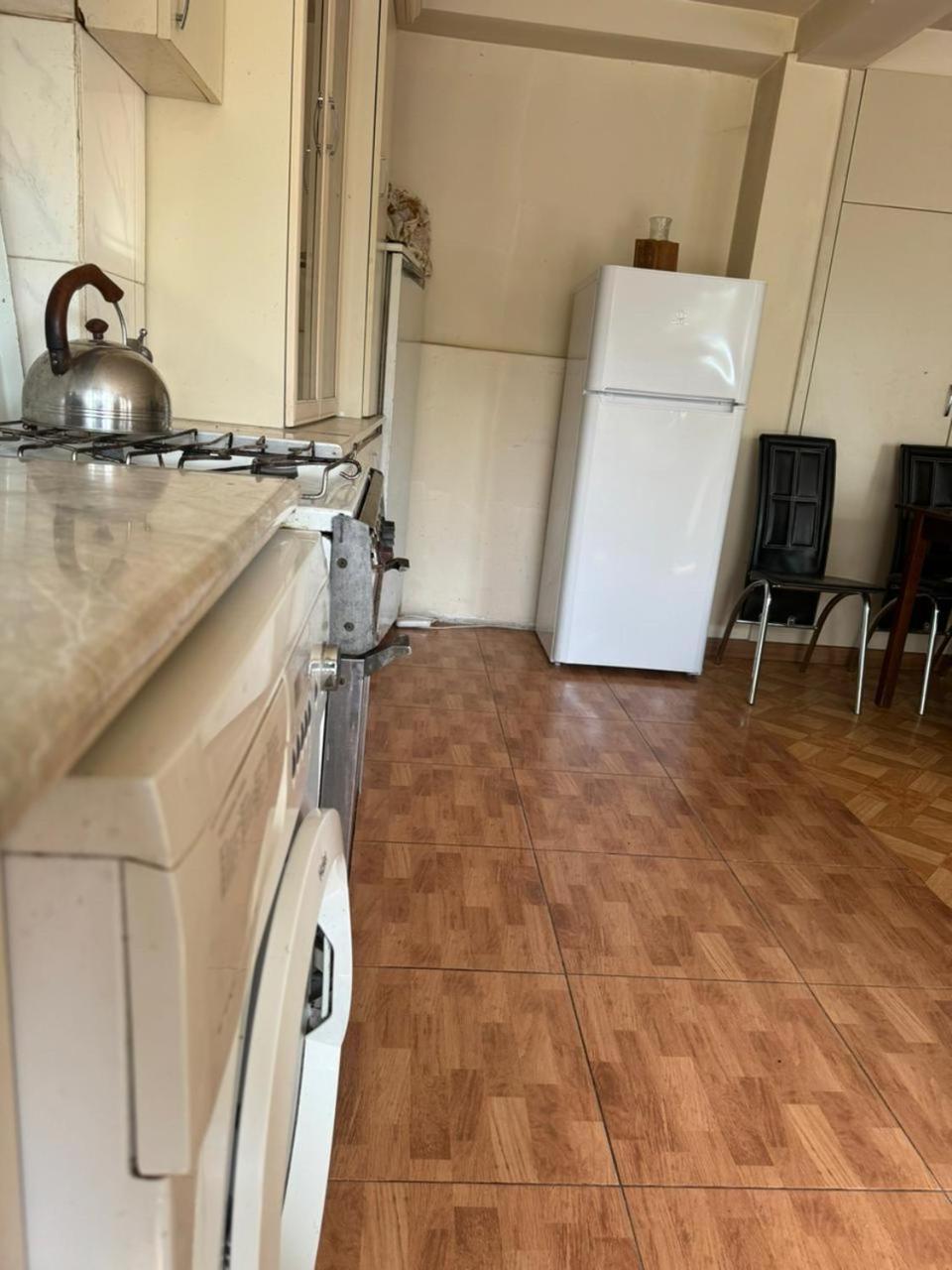 Center Hotel Gorisz Kültér fotó