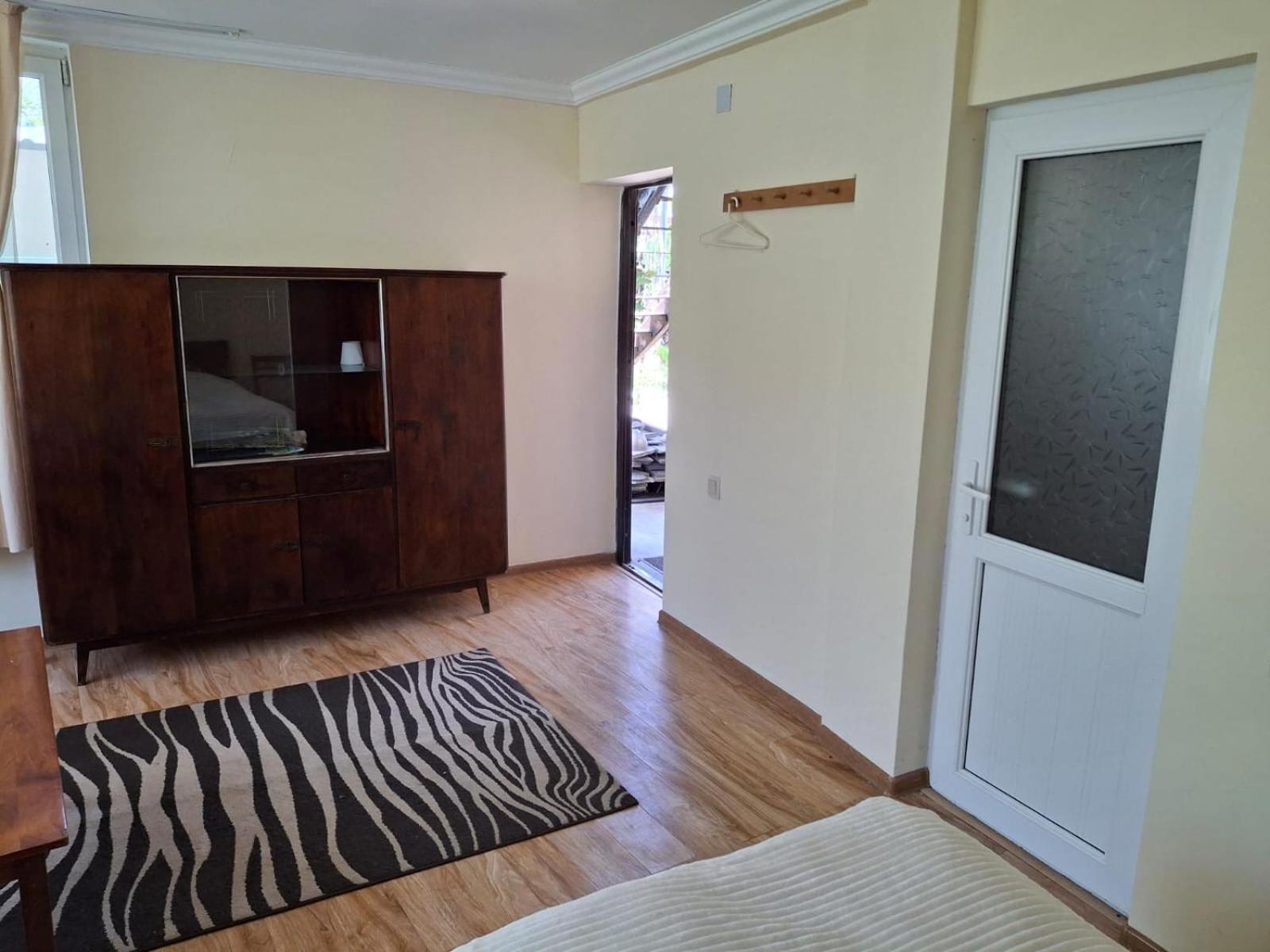 Center Hotel Gorisz Kültér fotó